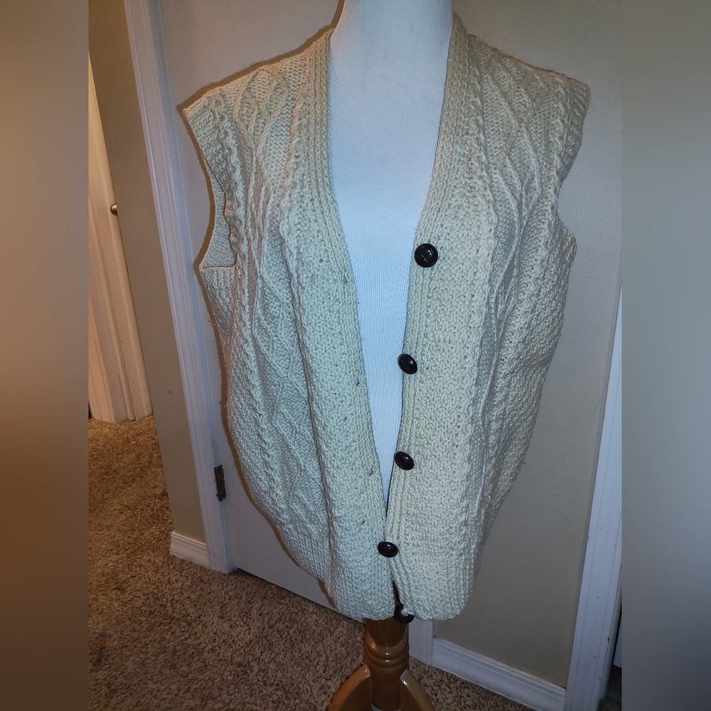 Women's Cream Cable Knit Sweater Vest